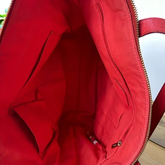 FOSSIL “Sydney” Claret Red Pebbled Leather Tote Bag - Picture 8 of 9